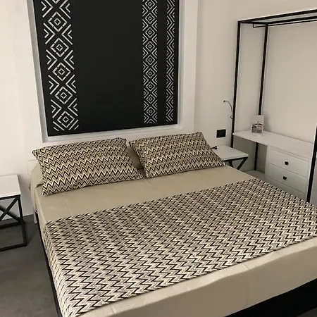 Πανσιόν La Maison Del Corso